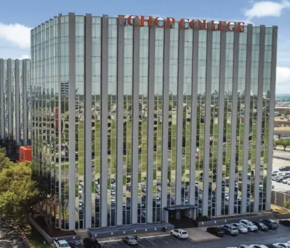 8585 Stemmons Fwy, Dallas, TX 75247